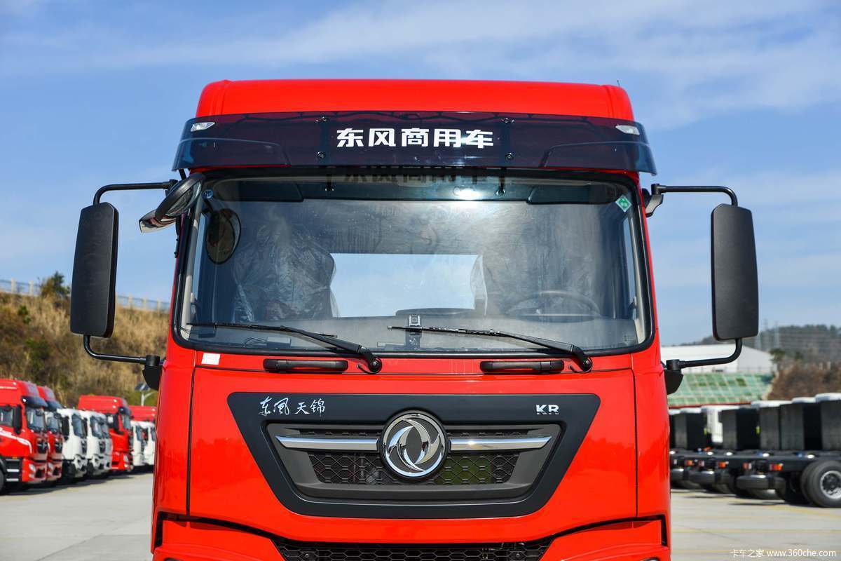 290马力高顶双卧 东风天锦KR详解
