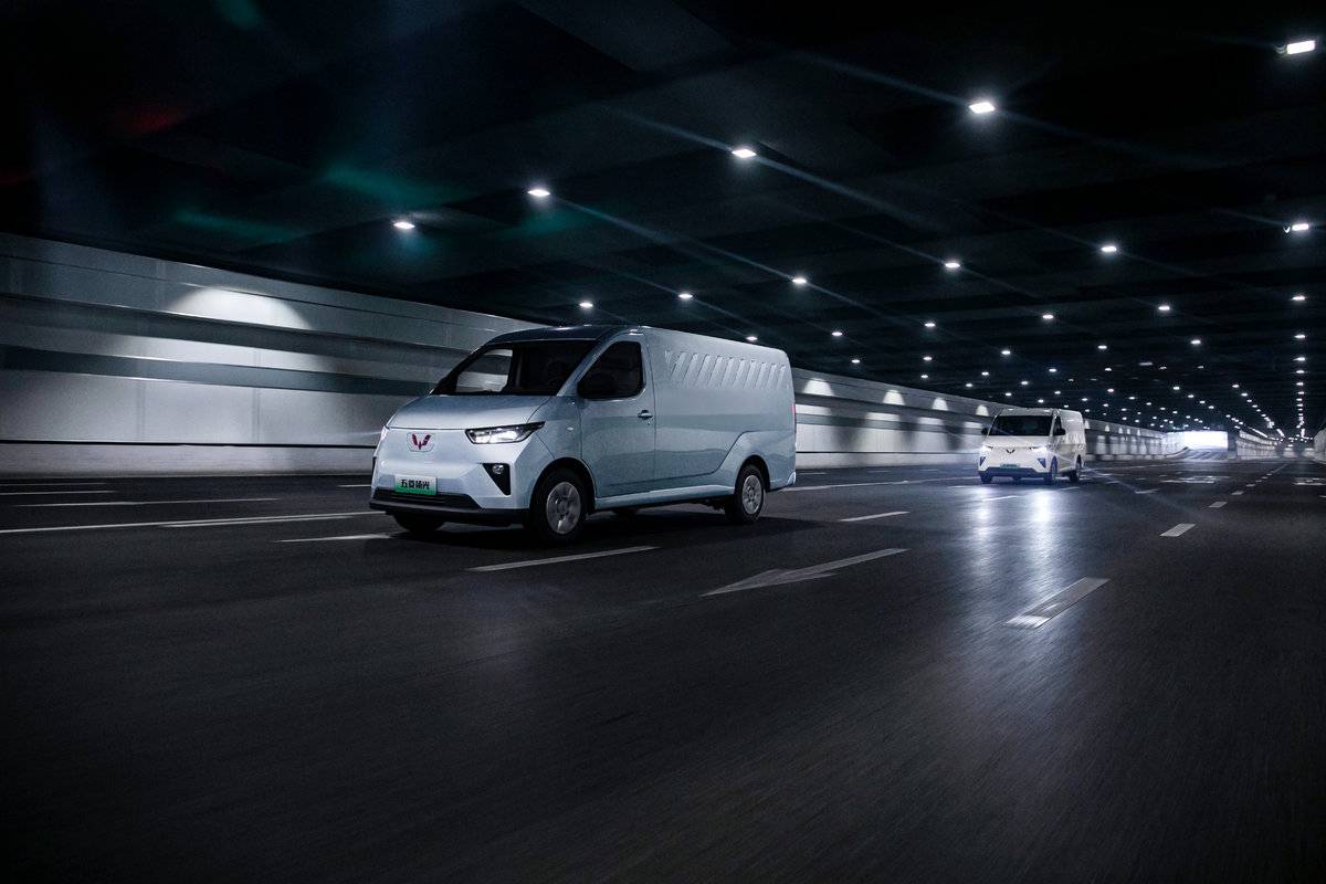 �׽����ӵ�������˾�������������¯