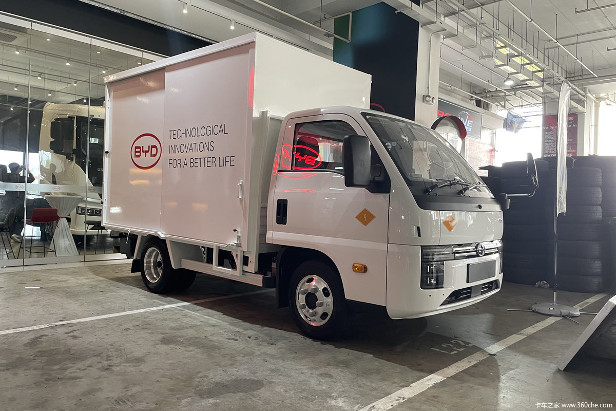 比亚迪小卡登陆新加坡 当地用户怎么看?