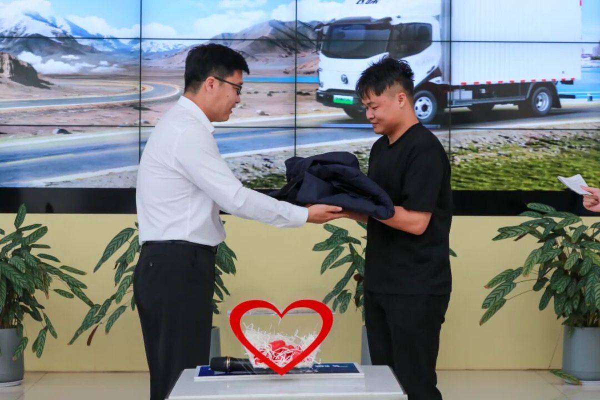 公益为核,技术为骨!飞碟漫天飞·天路之行正式启航,向阿里出发