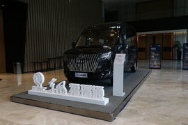 东风福瑞通，创富更轻松！“四好国民VAN车”V8E和V10震撼上市！