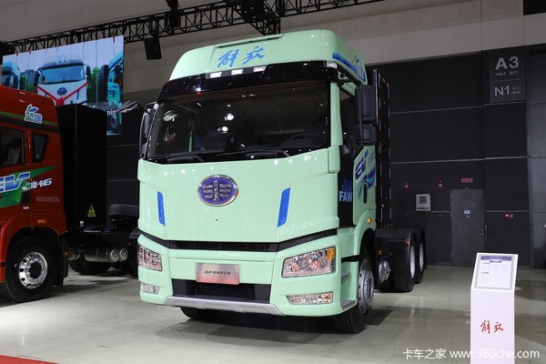 528kWh宁德电池 680马力动力够劲 解放J6P纯电重卡