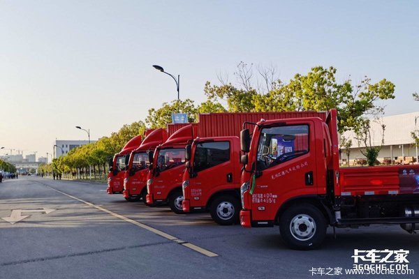 18吨与4.5吨的矛盾：轻卡治超为何陷入死循环？