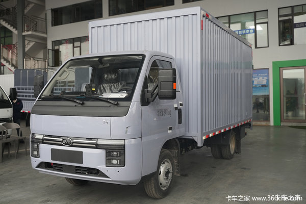 3.7米级纯电轻卡 城配热门车型对比