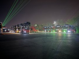 透视轿运乱象：违规飞机板横行 谁来守住安全底线？