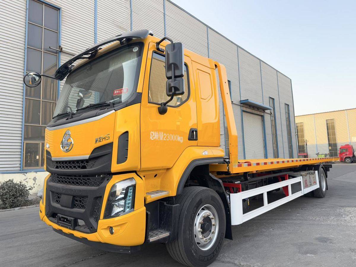 乘龙H5 23吨超限清障车:重载救援王者,合规高效新标杆1df873d3d78ab78c11a1a9c415a2029b