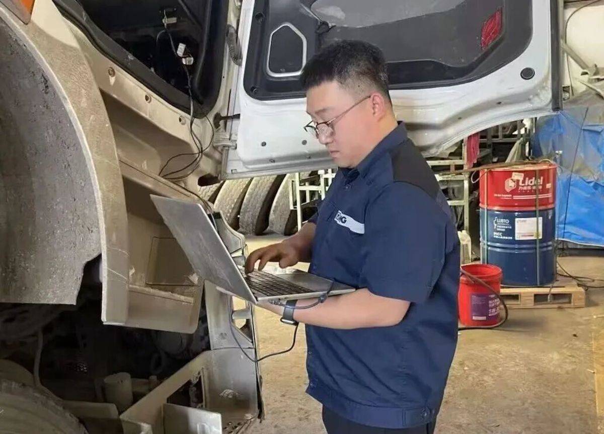 港口物流客户说：“徐工售后是一支让人放心的团队”