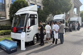 高端传承 智慧新生|欧马可启明星品鉴之旅上海落幕 现场签约 150 台