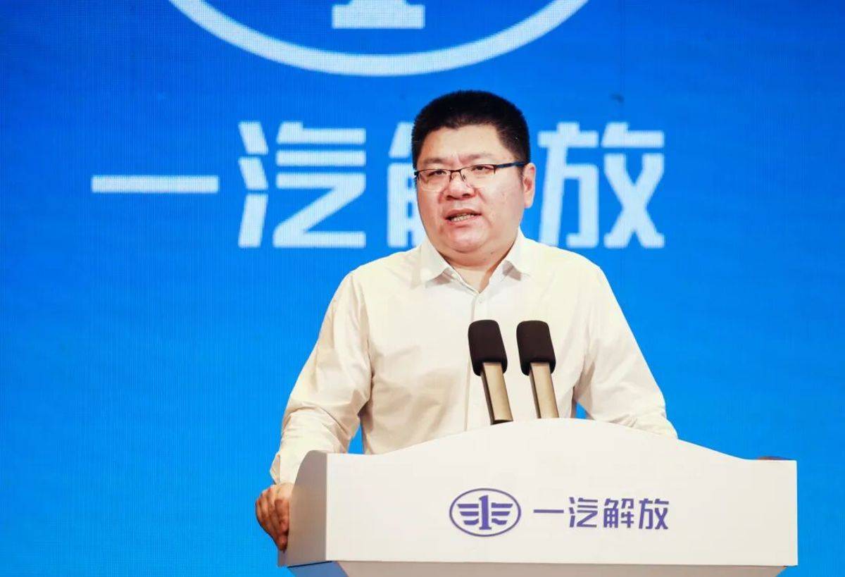 一汽解放新能源 2 万辆庆典暨煤炭运输解决方案发布会在鄂尔多斯隆重举行
