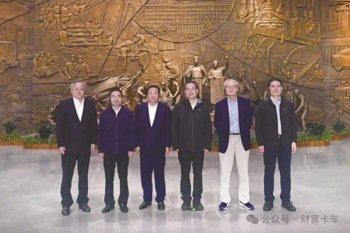 ���ε��ж����̷��������뿴�Ĵ�