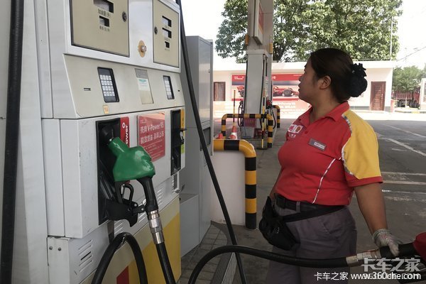 一箱油少跑几十公里?四部门出手严打加油机作弊