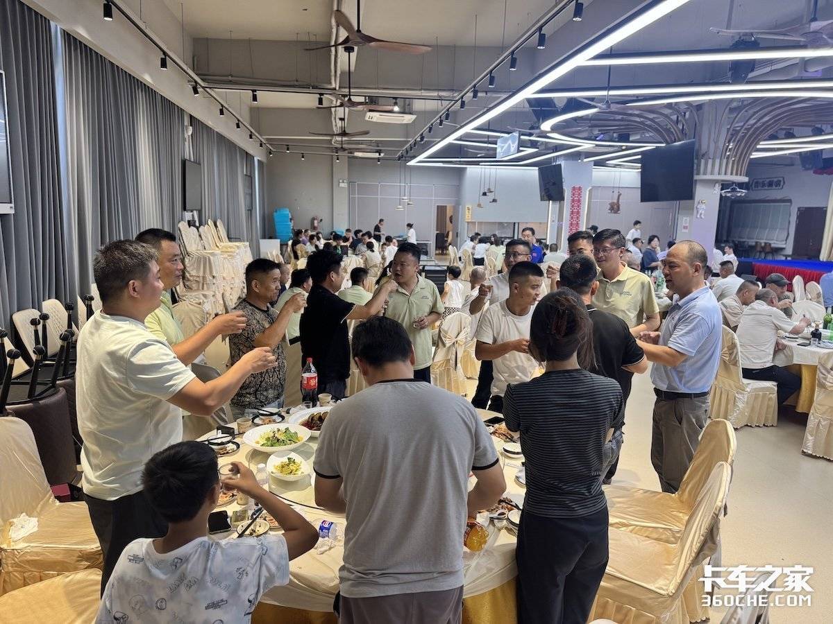 江铃凯运创富版与蓝鲸创富版上市品鉴会昆山站圆满举行