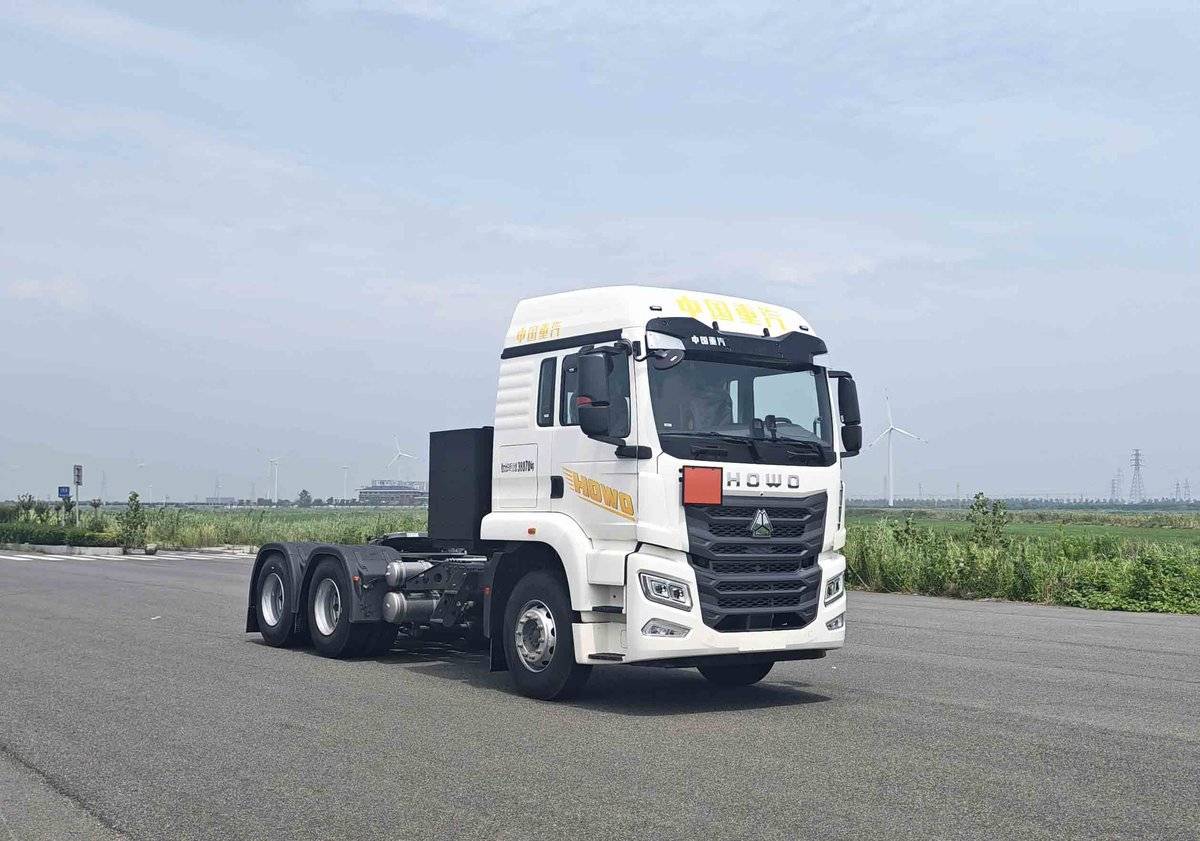第410批牵引车:钠电上车 纯电牵引车自重轻至4.95吨