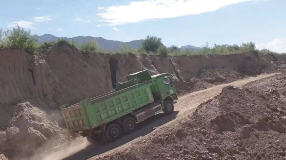 200台徐工纯电动自卸车助力山西首个特许经营高速公路建设