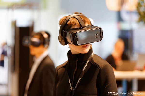 从8辆车到全球运输风向标:穿越百年 带你看汉诺威车展的前世今生!