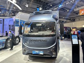 2026IAA 超500公里续航 东风4.5T氢能轻卡瞄准欧洲冷链市场