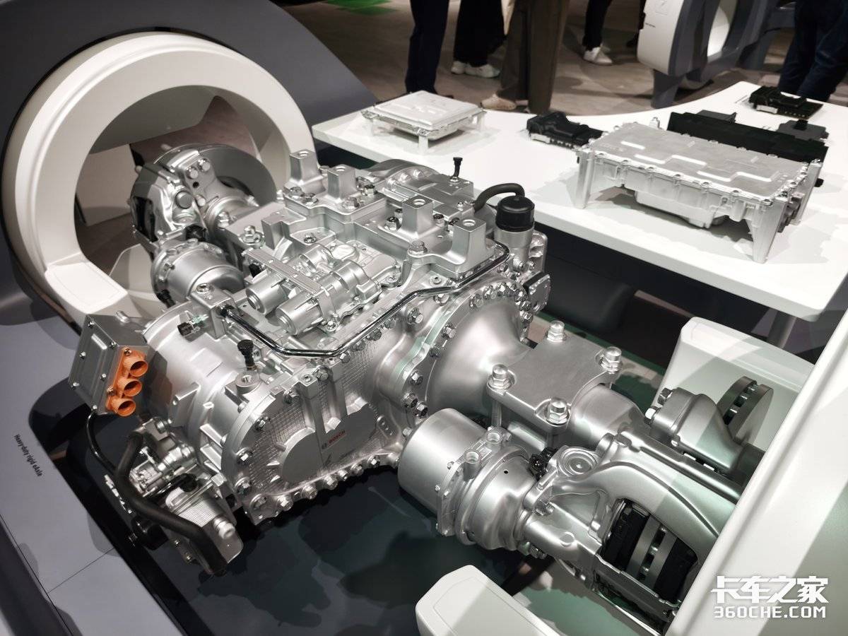 2026IAA 电机上桥有何不同?博世重型电驱桥亮相汉诺威