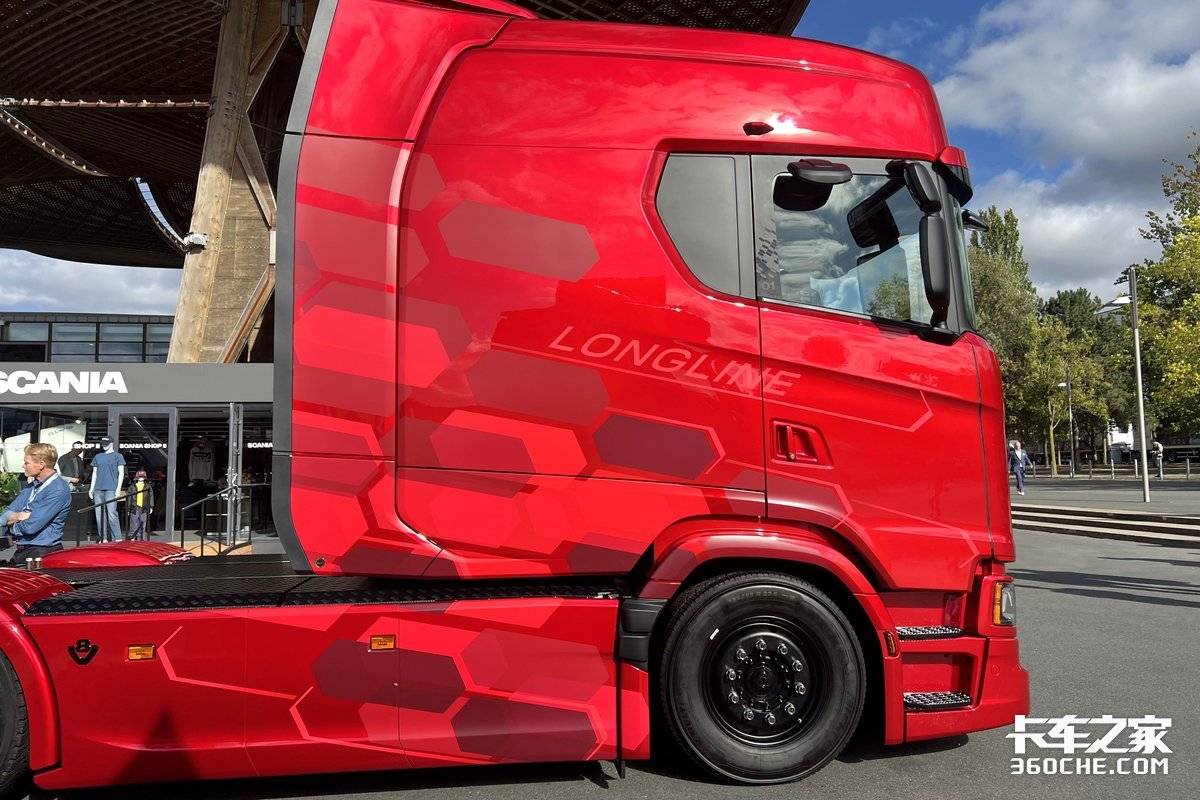 2026 IAA:770马力V8配“大平层” 史上最“壕”的斯堪尼亚现身了!