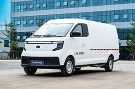 富万V7、V8亮相,纯电城配物流车市场再添新力量
