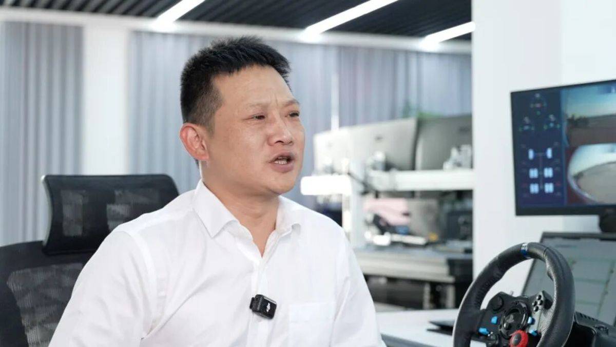 潮起宁德,智驭新港!徐工无人牵引车领航港口无人化新纪元