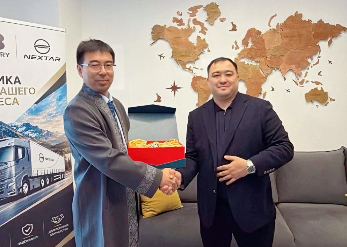 北汽重卡携手哈萨克斯坦经销商 深化中亚市场布局